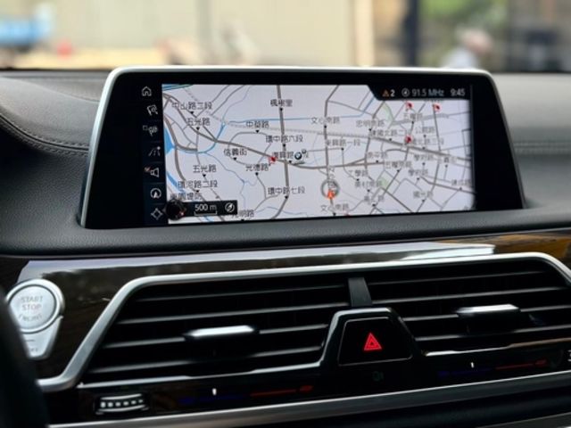 BMW寶馬 730D  第12張相片