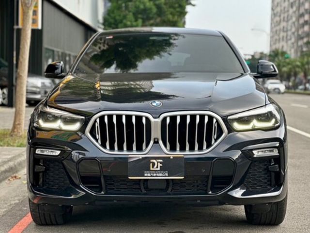 BMW寶馬 X6 XDRIVE40I  第2張相片