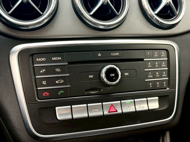 M-BENZ賓士 CLA200  第13張相片