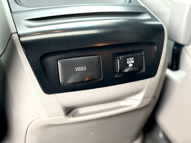 TOYOTA豐田 SIENNA  第19張相片