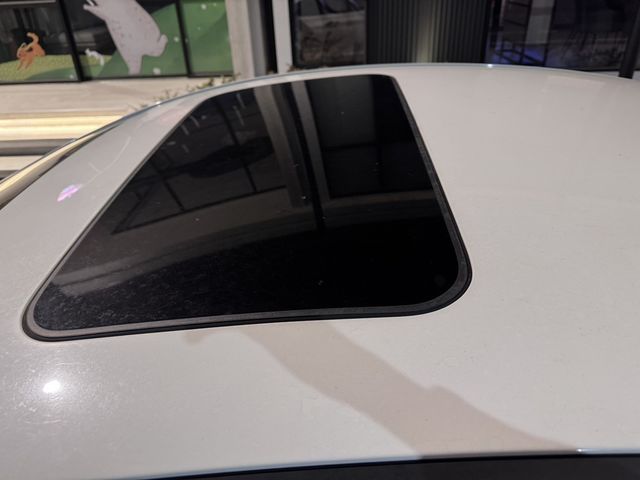 HYUNDAI現代 ELANTRA  第8張相片