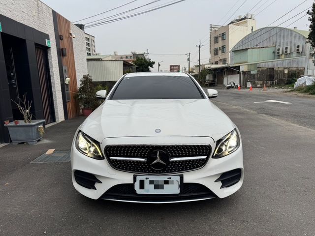 M-BENZ賓士 E300  第2張相片
