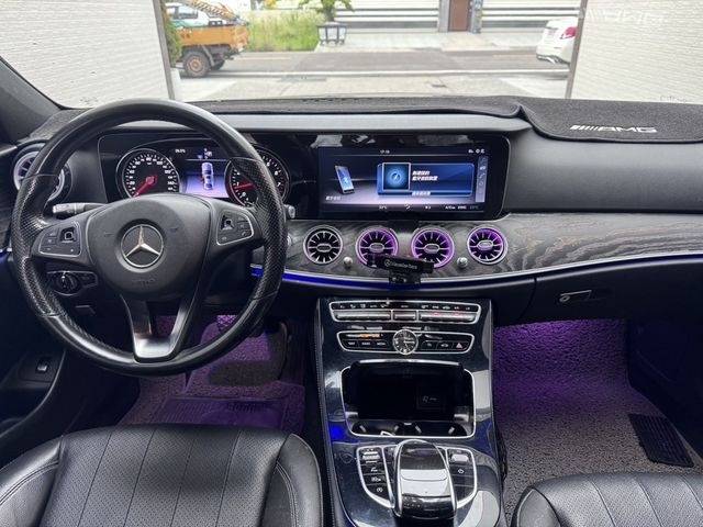 M-BENZ賓士 E300  第5張相片