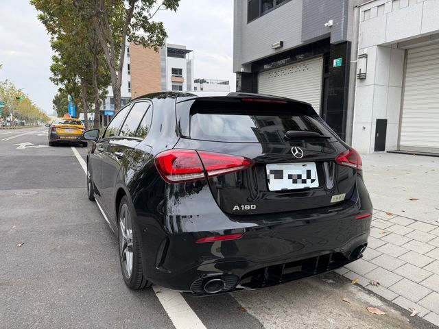 M-BENZ賓士 A180  第3張相片