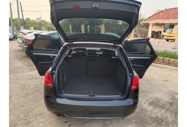 AUDI A4 AVANT 2006年2.0 TDI  第9張相片