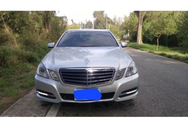 Mercedes-Benz e-class 2012年1800cc  第2張相片