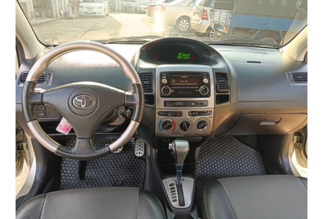 Toyota vios 2006年1500cc  第7張相片