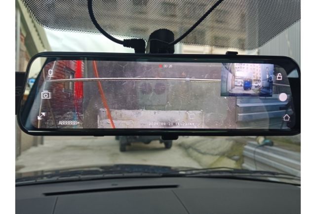 MAZDA 3 2006年2000cc S頂級版  第8張相片