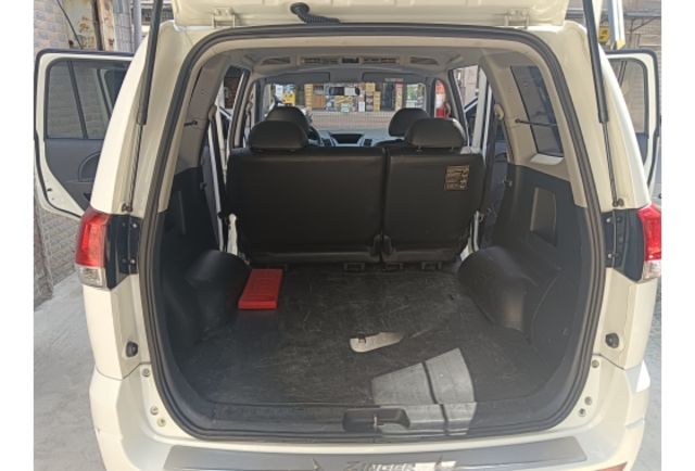 MITSUBISHI ZINGER 2017年2400cc  第15張相片