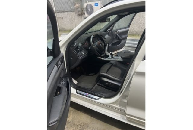 BMW X3 2012年2000cc柴油版  第7張相片