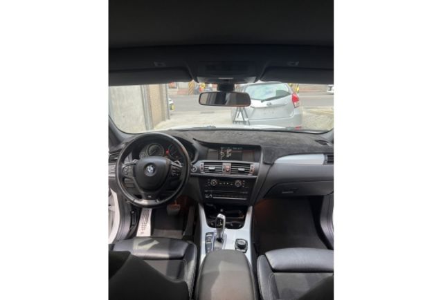 BMW X3 2012年2000cc柴油版  第8張相片