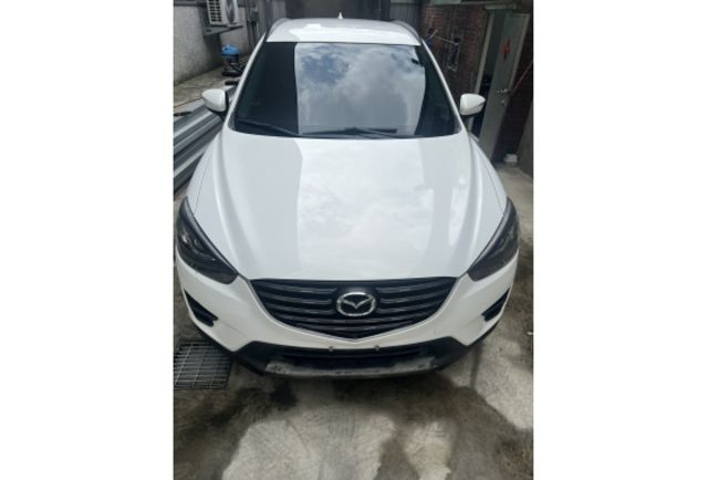 MAZDA CX-5 2015年2200cc  第2張相片