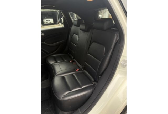 BENZ B200 2014年1800cc  第12張相片