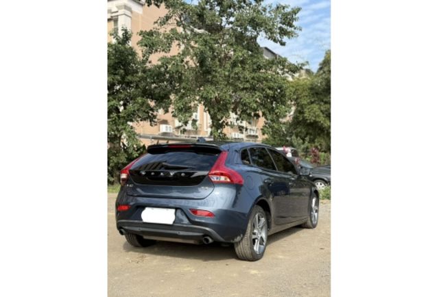 VOLVO V40 2017年1500cc  第4張相片