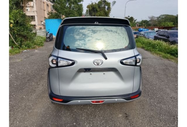 TOYOTA SIENTA 2018年1800cc  第5張相片