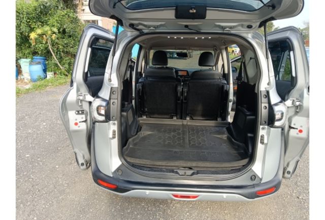 TOYOTA SIENTA 2018年1800cc  第7張相片