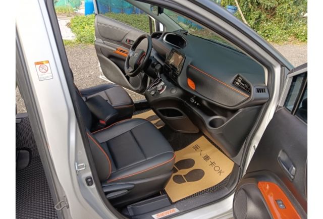 TOYOTA SIENTA 2018年1800cc  第14張相片