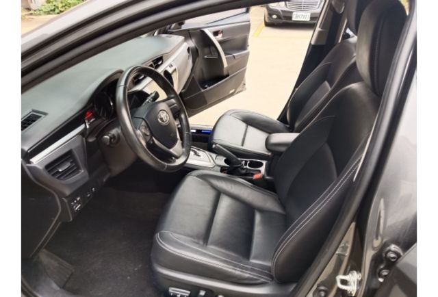 TOYOTA ALTIS 2015年1800cc  第7張相片
