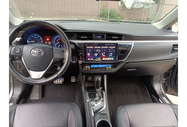 TOYOTA ALTIS 2015年1800cc  第9張相片