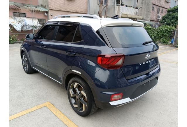 HYUNDAI VENUE 2020年1600cc  第6張相片