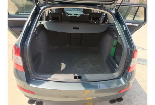 SKODA OCTAVIA COMBI 1.8 TSI  第16張相片