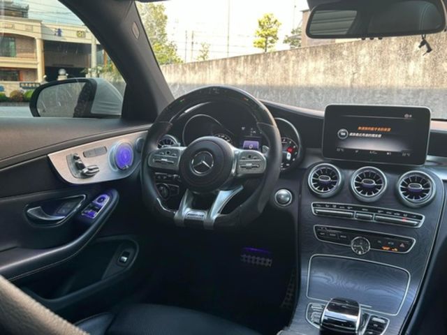 M-BENZ賓士 C300  第8張相片