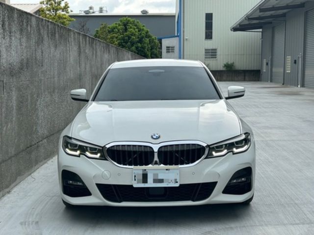 BMW寶馬 320I  第1張相片