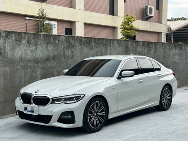 BMW寶馬 320I  第2張相片