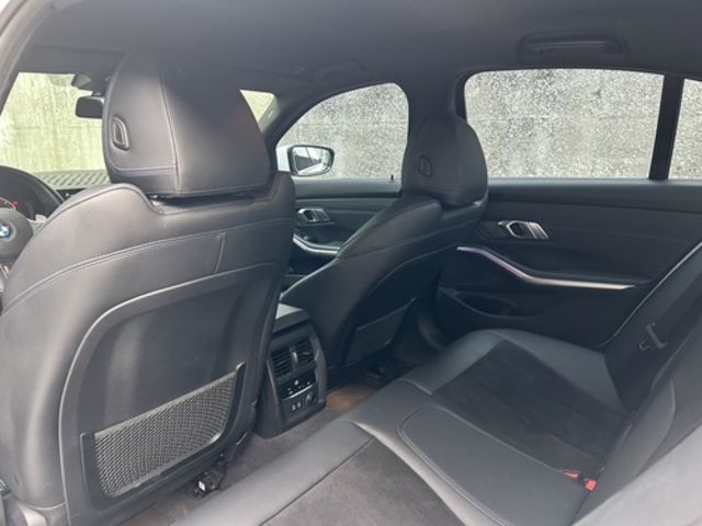 BMW寶馬 320I  第6張相片