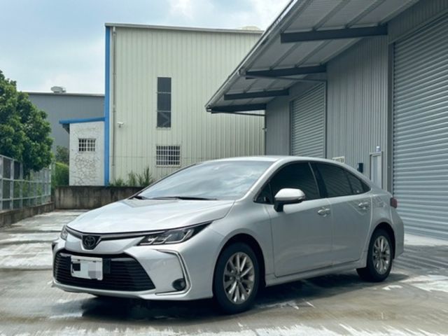 TOYOTA豐田 ALTIS  第1張相片