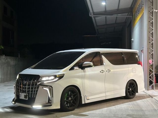 TOYOTA豐田 ALPHARD  第1張相片