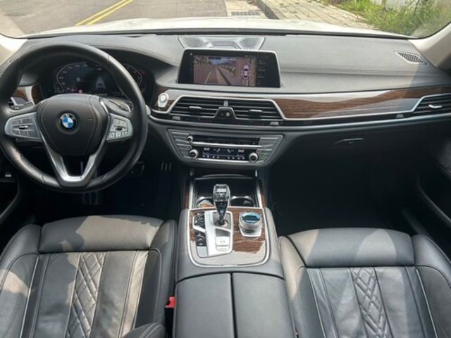 BMW寶馬 730I  第10張相片