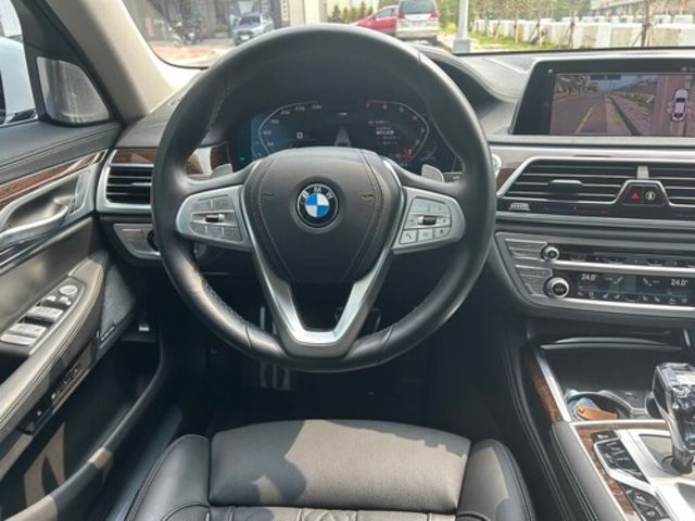 BMW寶馬 730I  第11張相片