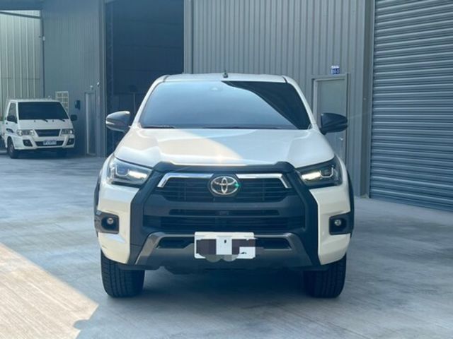 TOYOTA豐田 HILUX  第1張相片