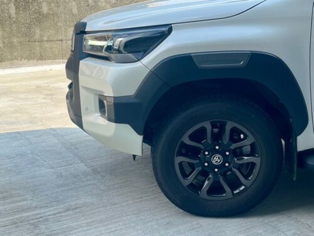 TOYOTA豐田 HILUX  第3張相片