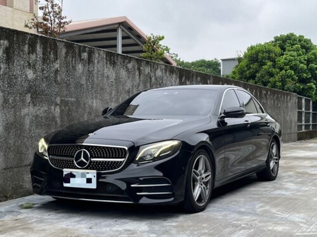 M-BENZ賓士 E300  第1張相片