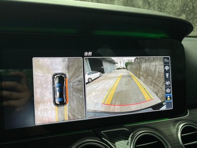 M-BENZ賓士 E300  第8張相片