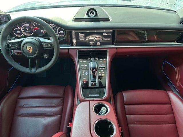 PORSCHE保時捷 PANAMERA  第7張相片