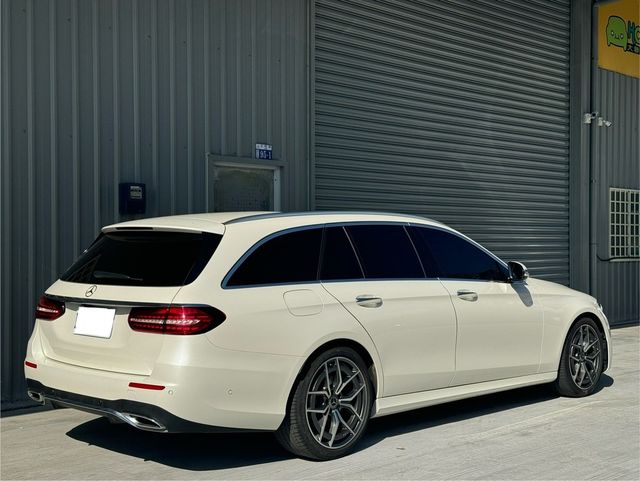 M-BENZ賓士 E200  第7張相片