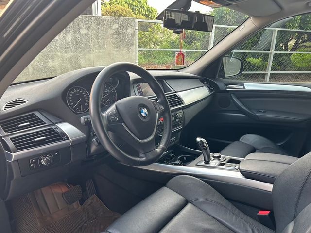 BMW寶馬 X5 XDRIVE35I  第11張相片