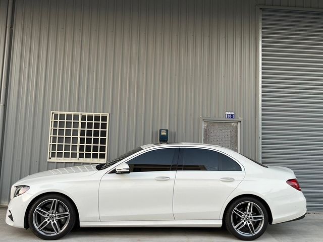 M-BENZ賓士 E300  第2張相片