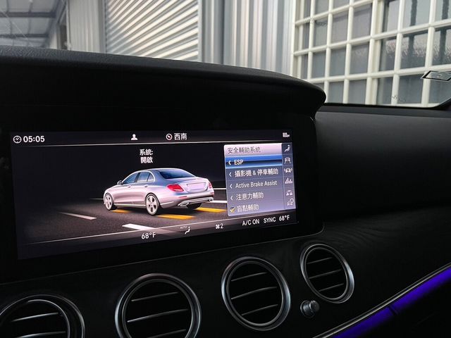 M-BENZ賓士 E300  第7張相片