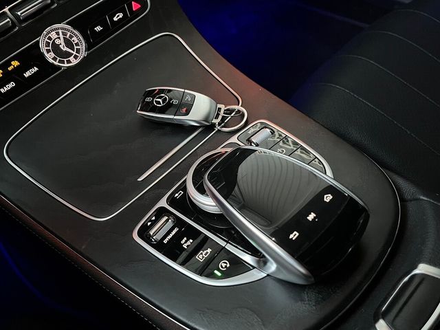 M-BENZ賓士 E300  第9張相片