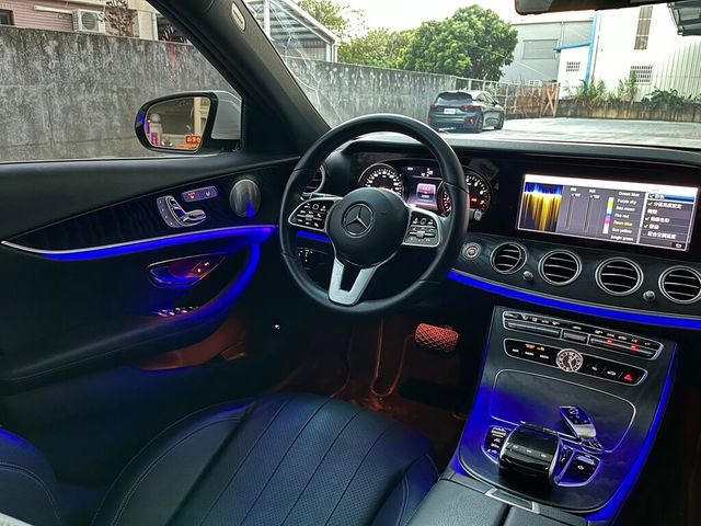 M-BENZ賓士 E300  第16張相片