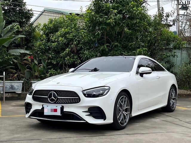 M-BENZ賓士 E300  第1張相片