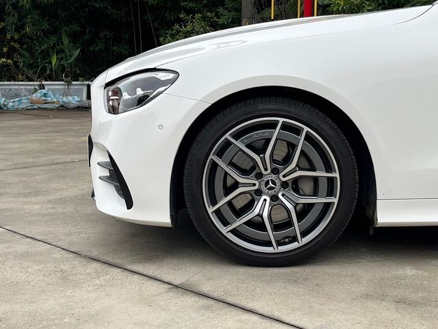 M-BENZ賓士 E300  第4張相片