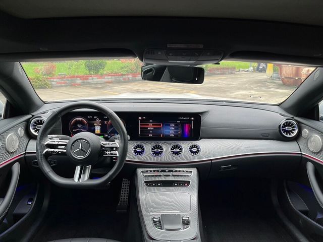 M-BENZ賓士 E300  第12張相片