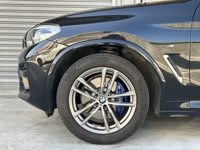BMW寶馬 X4 XDRIVE30I  第3張相片