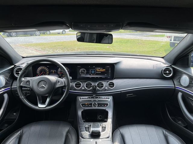 M-BENZ賓士 E300  第6張相片