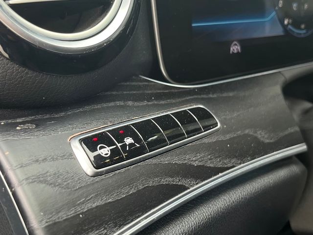 M-BENZ賓士 E300  第8張相片